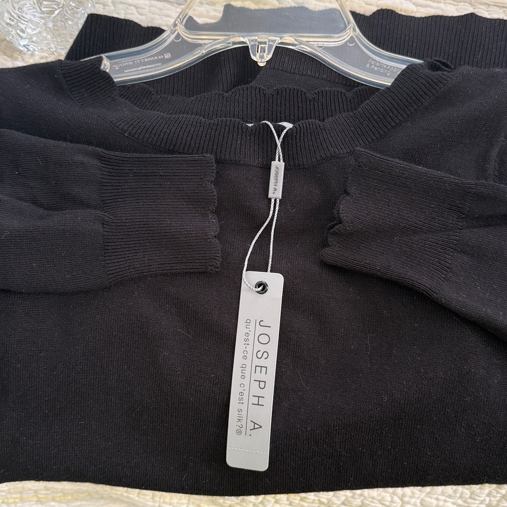 Joseph A Black Ribbed Sweater - Picture 3 of 5